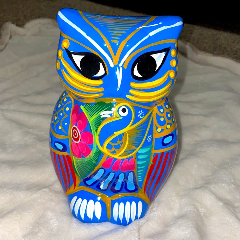 9” Mexico Handpainted Televera Owl Piggy Bank